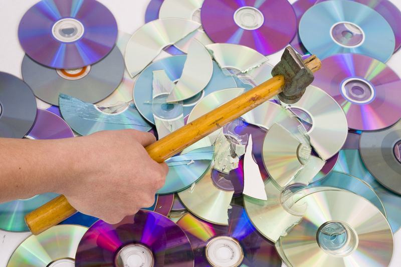 Get Organized with Premier Clutter Removal and Hoarder Clean Up Options